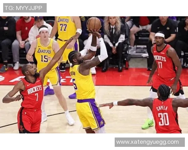 今日湖人对决国王期待精彩对抗双方球星能否展现最佳状态引发关注